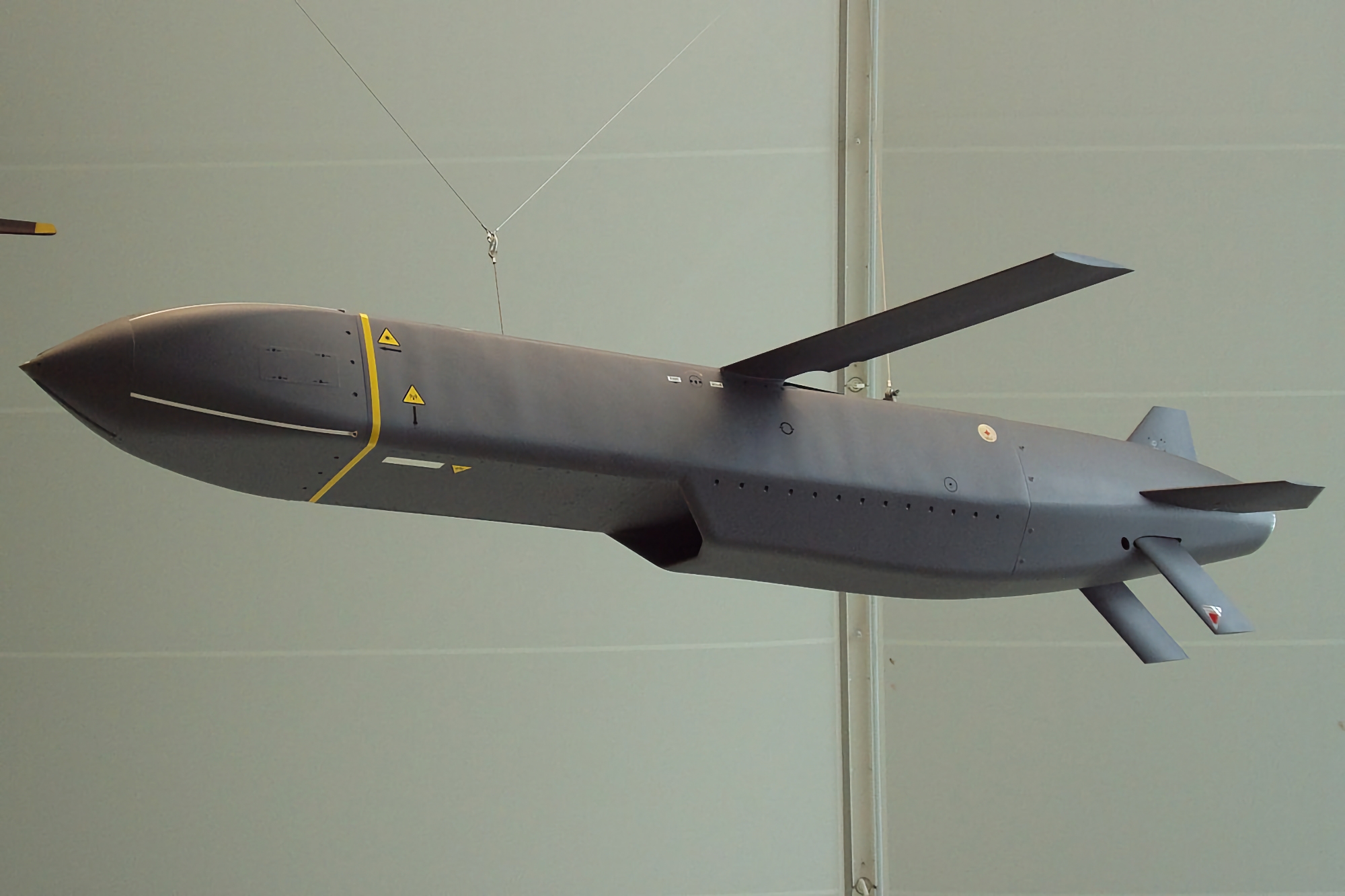 Es oficial: Gran Bretaña entrega a Ucrania misiles de crucero Storm Shadow con un alcance de unos 300 km. Es oficial: Gran Bretaña entrega a Ucrania misiles de crucero Storm Shadow con un alcance de unos 300 km.