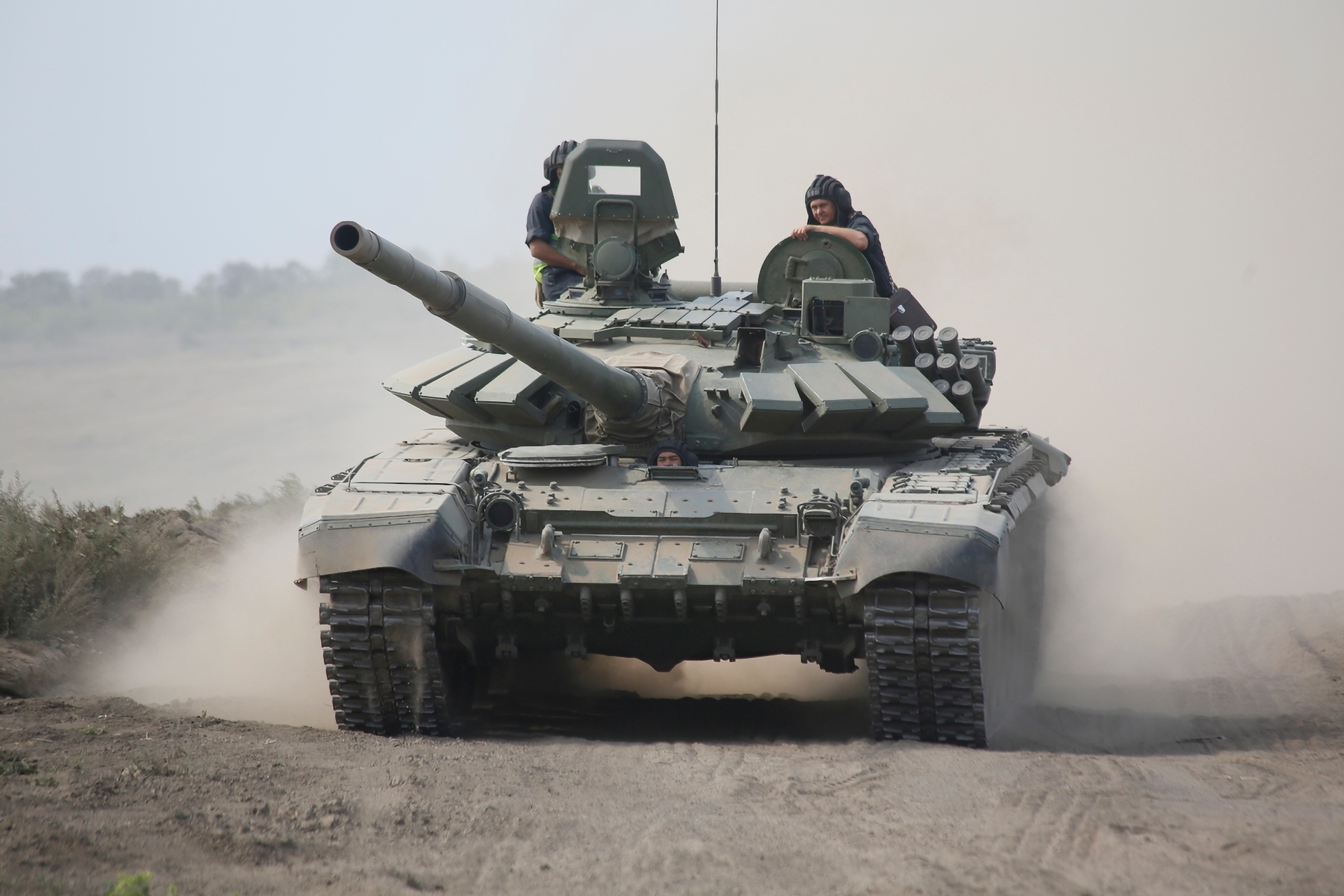 La artillería ucraniana destruyó el tanque ruso T-72B3 (video) La artillería ucraniana destruyó el tanque ruso T-72B3 (video)