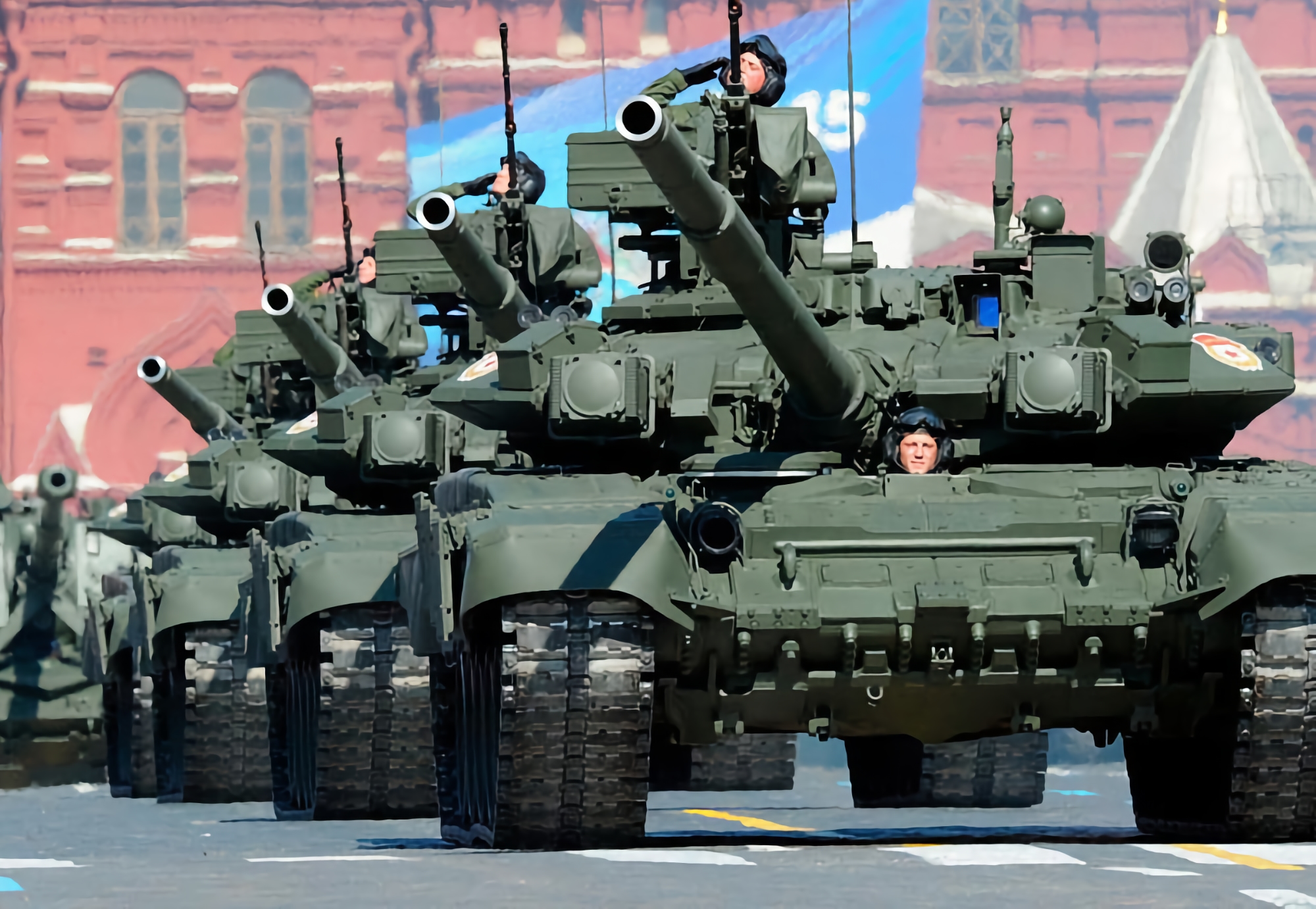 Otro trofeo: las fuerzas armadas ucranianas capturaron un tanque ruso T-80, que sólo se utilizaba en los desfiles Otro trofeo: las fuerzas armadas ucranianas capturaron un tanque ruso T-80, que sólo se utilizaba en los desfiles