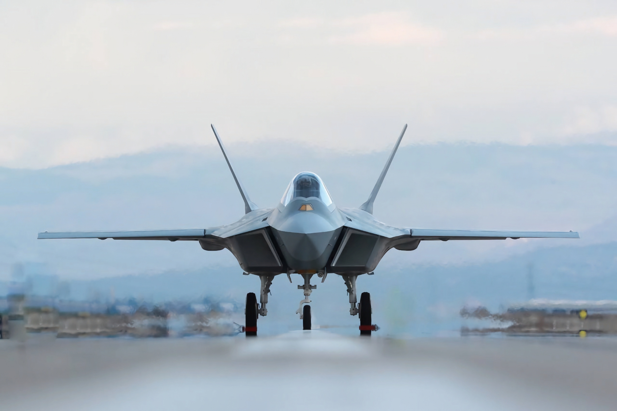 Turquía comienza a probar el prototipo de su primer caza TF-X Turquía comienza a probar el prototipo de su primer caza TF-X