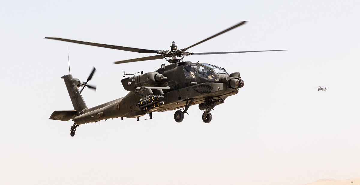 Boeing ha recibido casi 400 millones de dólares para modernizar los helicópteros de ataque AH-64D Apache Guardian destinados a Egipto y Kuwait. Boeing ha recibido casi 400 millones de dólares para modernizar los helicópteros de ataque AH-64D Apache Guardian destinados a Egipto y Kuwait.