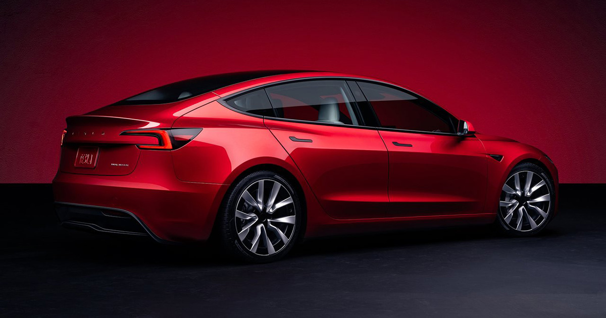 Tesla Model 3: Excelencia en cada detalle Un vistazo al Tesla Model 3: Innovación y estilo