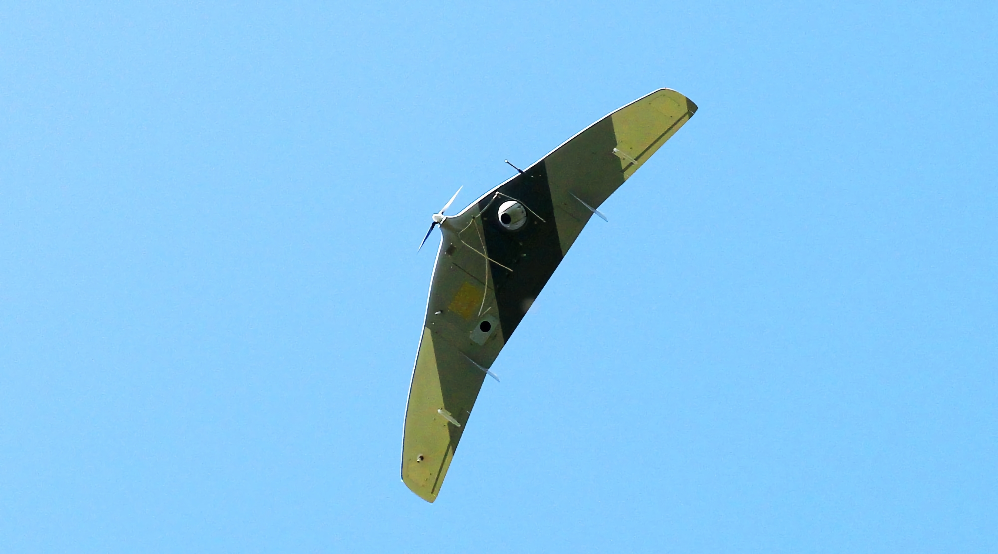 Las Fuerzas de Operaciones Especiales ucranianas aterrizaron un UAV de reconocimiento ruso Tachyon, que puede volar a 120 km/h Las Fuerzas de Operaciones Especiales ucranianas aterrizaron un UAV de reconocimiento ruso Tachyon, que puede volar a 120 km/h