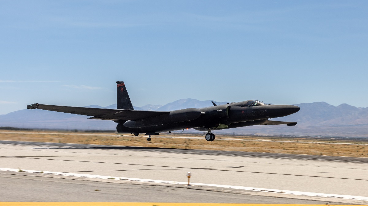 El emblemático avión estratégico U-2 Dragon Lady realizó su vuelo inaugural con aviónica actualizada El emblemático avión estratégico U-2 Dragon Lady realizó su vuelo inaugural con aviónica actualizada