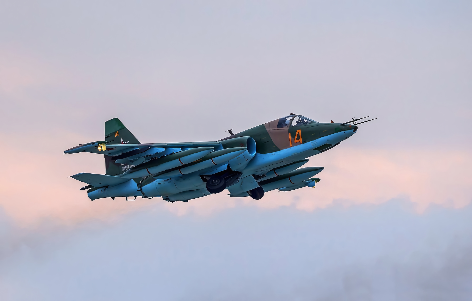 6 vehículos aéreos no tripulados iraníes Shahed-136, 4 misiles de crucero Kalibr, 1 misil X-101/X-555 y un avión de ataque Su-25: La defensa aérea ucraniana derribó 12 objetivos aéreos rusos el 18 de octubre 6 vehículos aéreos no tripulados iraníes Shahed-136, 4 misiles de crucero Kalibr, 1 misil X-101/X-555 y un avión de ataque Su-25: La defensa aérea ucraniana derribó 12 objetivos aéreos rusos el 18 de octubre