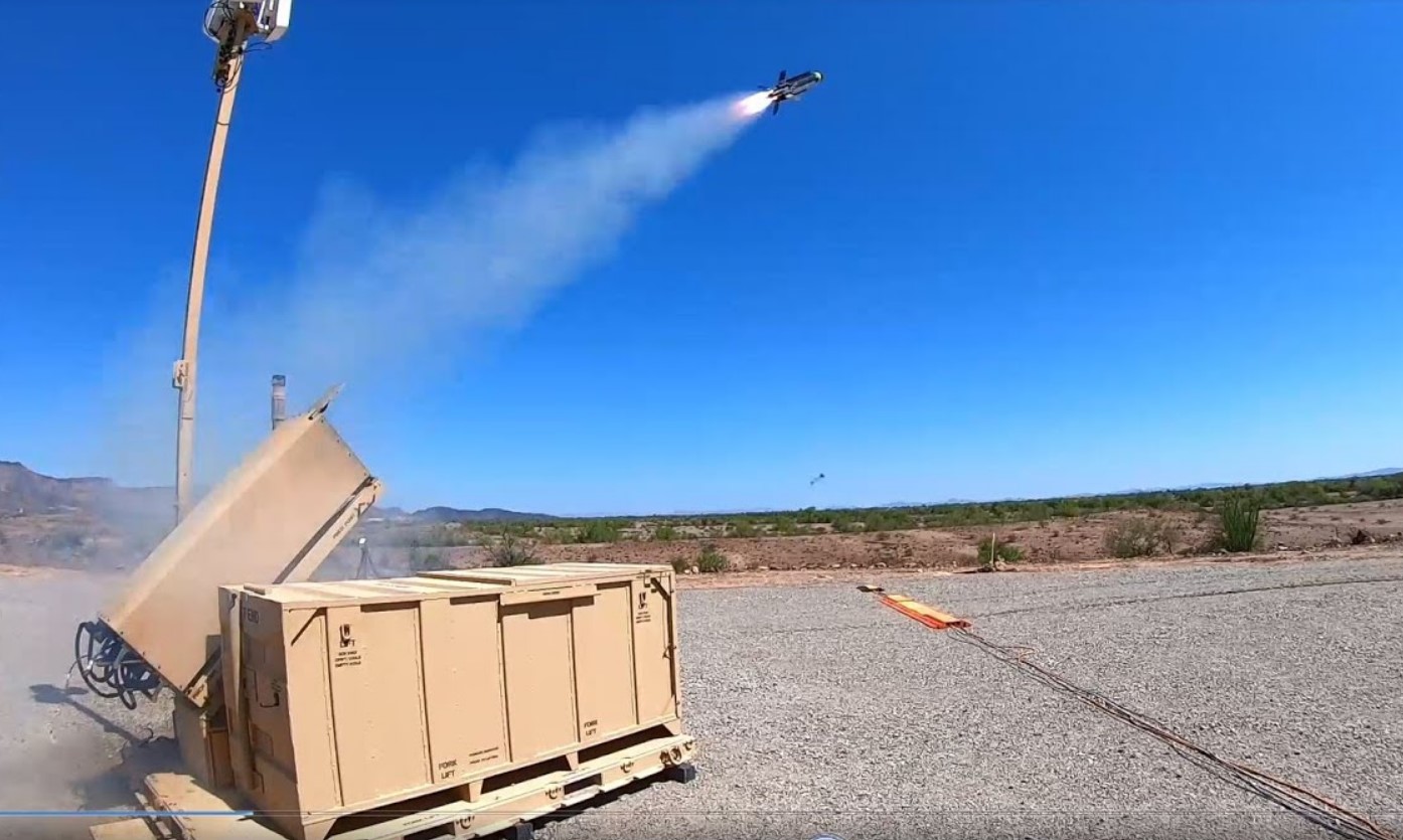Northrop Grumman, Raytheon y SRC suministrarán a Qatar 10 sistemas de contramedidas para drones FS-LIDS y 200 misiles Coyote Block II por 1.000 millones de dólares Northrop Grumman, Raytheon y SRC suministrarán a Qatar 10 sistemas de contramedidas para drones FS-LIDS y 200 misiles Coyote Block II por 1.000 millones de dólares