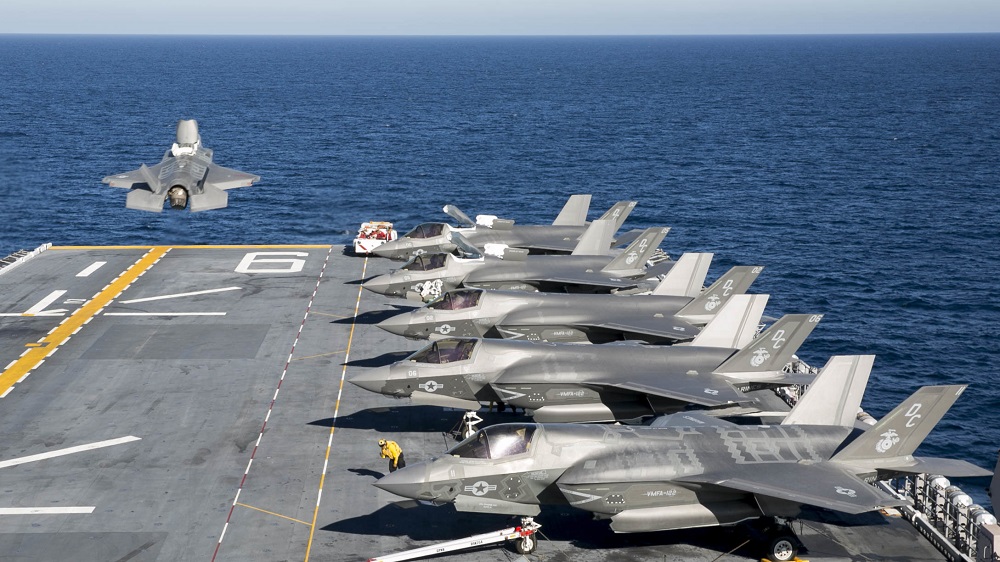 La flota británica de cazas de cubierta F-35B Lightning II alcanzará su plena capacidad operativa en 2025, cuando Lockheed Martin entregue 42 aviones La flota británica de cazas de cubierta F-35B Lightning II alcanzará su plena capacidad operativa en 2025, cuando Lockheed Martin entregue 42 aviones
