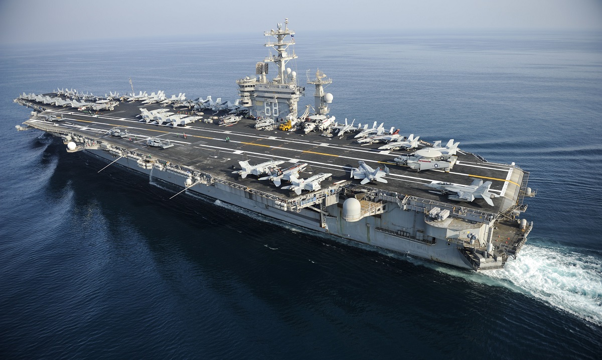 La Marina estadounidense ha iniciado los preparativos para desguazar el USS Nimitz, uno de los mayores portaaviones del mundo. La Marina estadounidense ha iniciado los preparativos para desguazar el USS Nimitz, uno de los mayores portaaviones del mundo.
