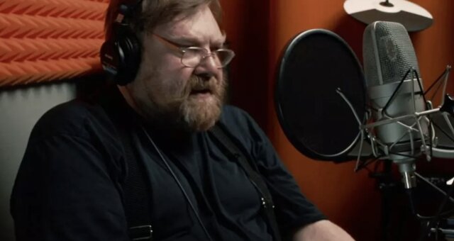 Murió la voz de Dumbledore y Himley Murió la voz de Dumbledore y Himley