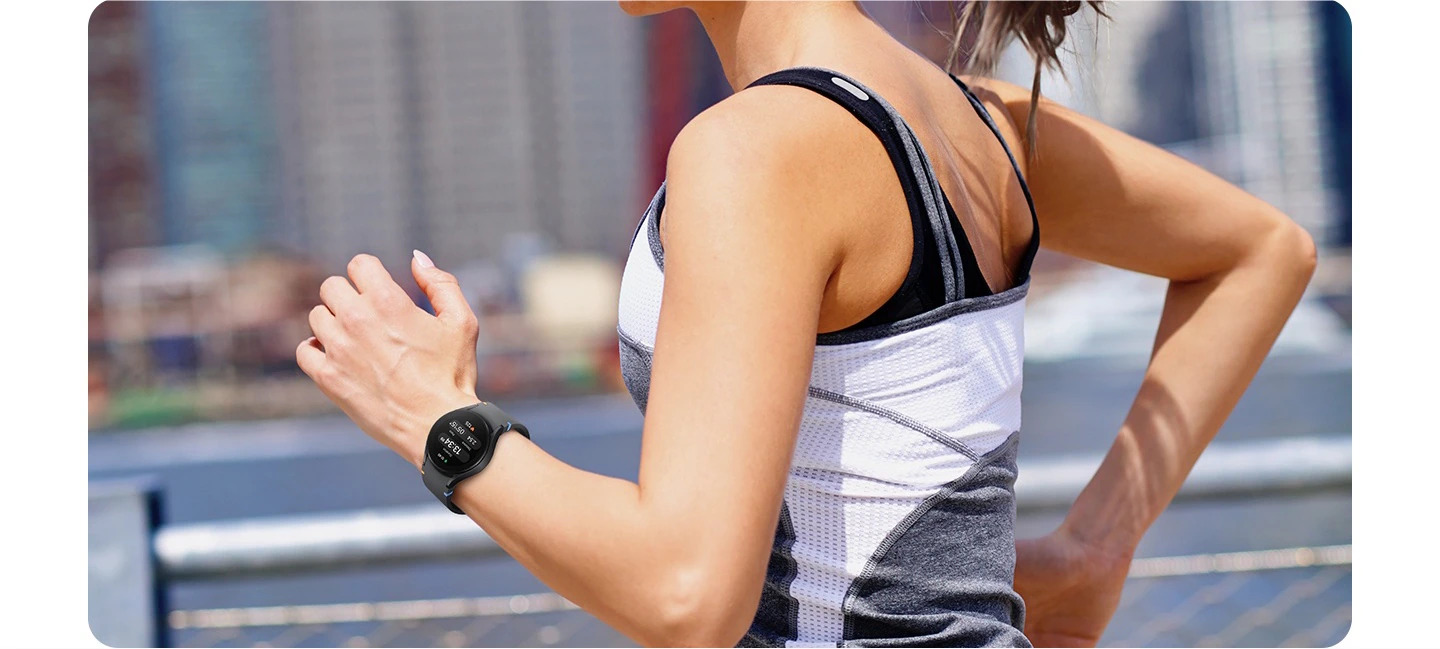 Samsung presenta una nueva versión del Galaxy Watch FE con soporte LTE por 249 dólares Samsung presenta una nueva versión del Galaxy Watch FE con soporte LTE por 249 dólares