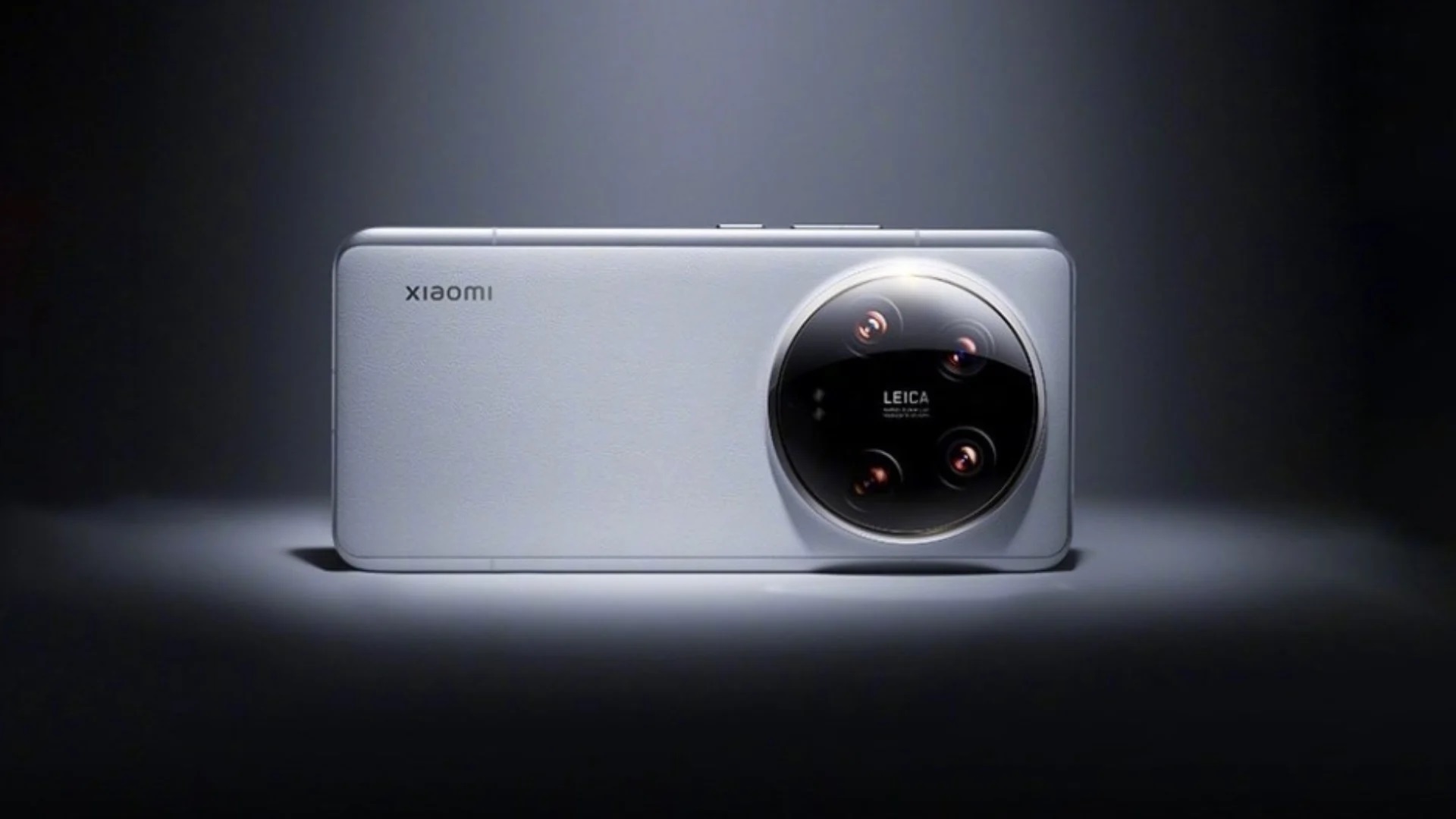 Xiaomi 14 Ultra desvelado: versión titanio, cámara con sensor de pulgadas y apertura variable, comunicación bidireccional por satélite y precio desde 900 dólares Xiaomi 14 Ultra desvelado: versión titanio, cámara con sensor de pulgadas y apertura variable, comunicación bidireccional por satélite y precio desde 900 dólares