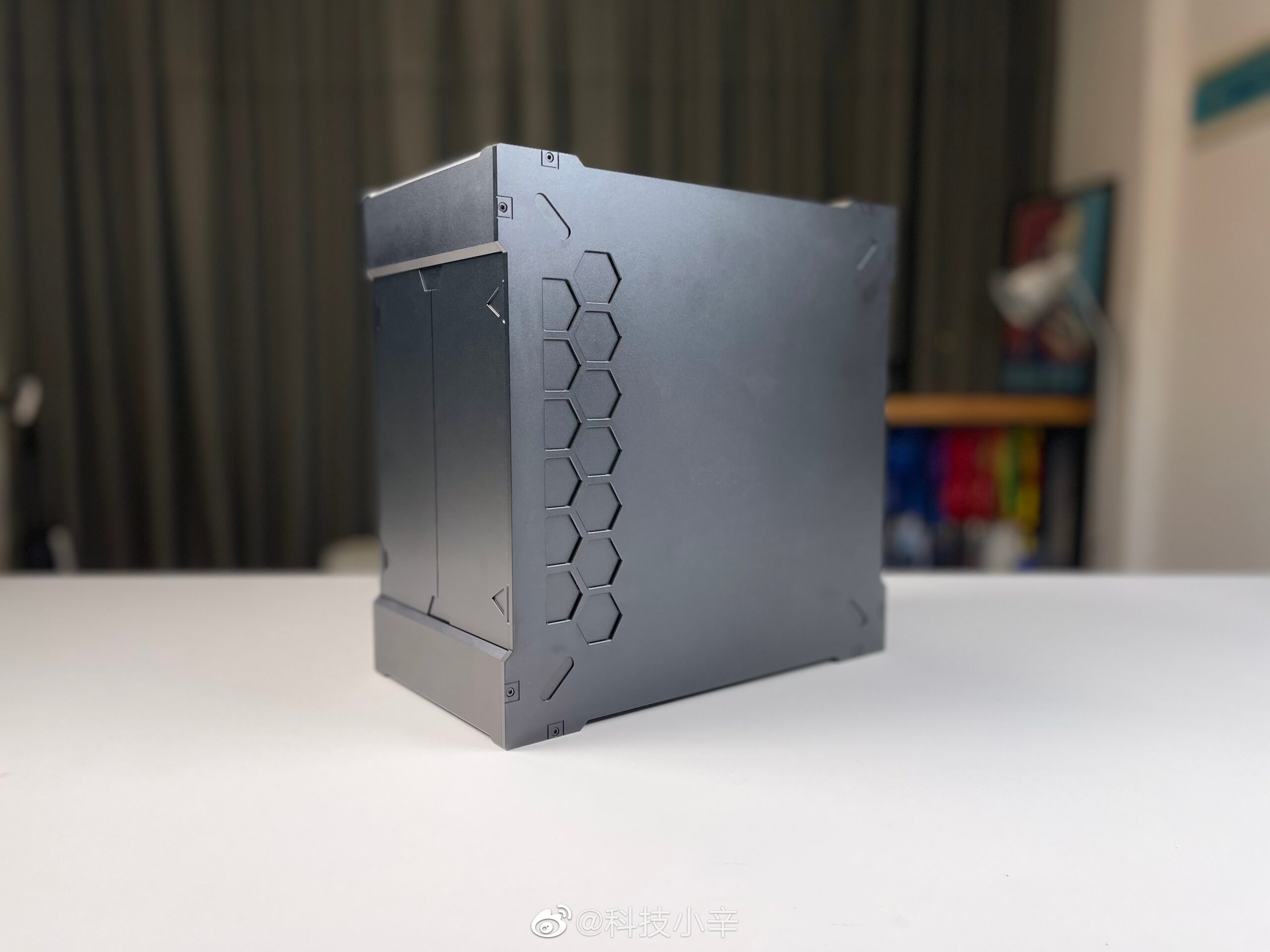 Xiaomi entra en el mercado de los ordenadores de sobremesa con dos modelos: uno de ellos llevará Ryzen 7 6800U y costará 570 dólares Xiaomi entra en el mercado de los ordenadores de sobremesa con dos modelos: uno de ellos llevará Ryzen 7 6800U y costará 570 dólares