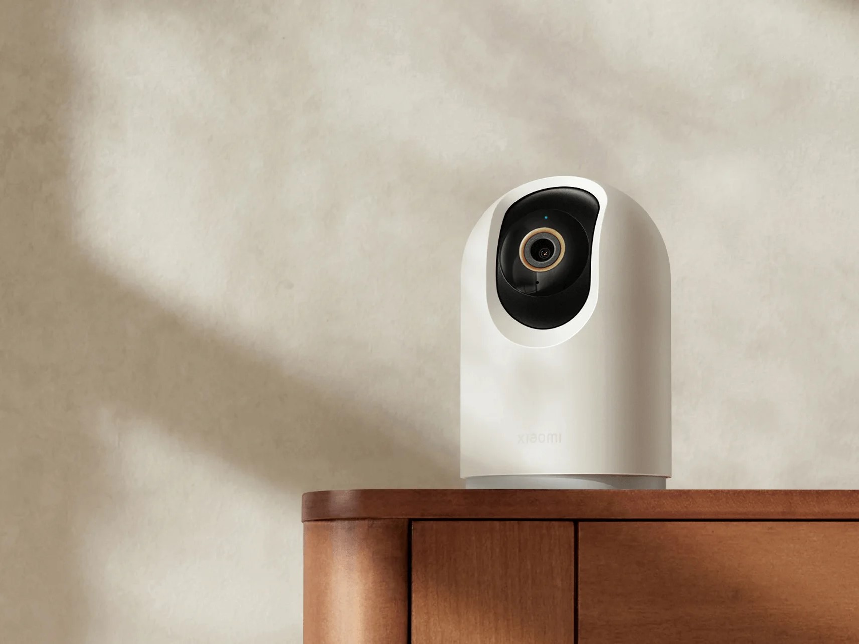 Xiaomi ha presentado en Europa la Smart Camera C500 Pro: una cámara 3K con rotación de 360° y comunicación de voz bidireccional por 70 euros. Xiaomi ha presentado en Europa la Smart Camera C500 Pro: una cámara 3K con rotación de 360° y comunicación de voz bidireccional por 70 euros.
