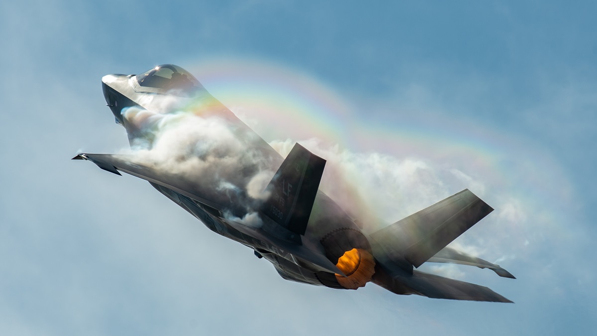 Raytheon realiza con éxito una demostración del sistema de gestión de energía para la actualización del caza F-35 Lightning II Raytheon realiza con éxito una demostración del sistema de gestión de energía para la actualización del caza F-35 Lightning II