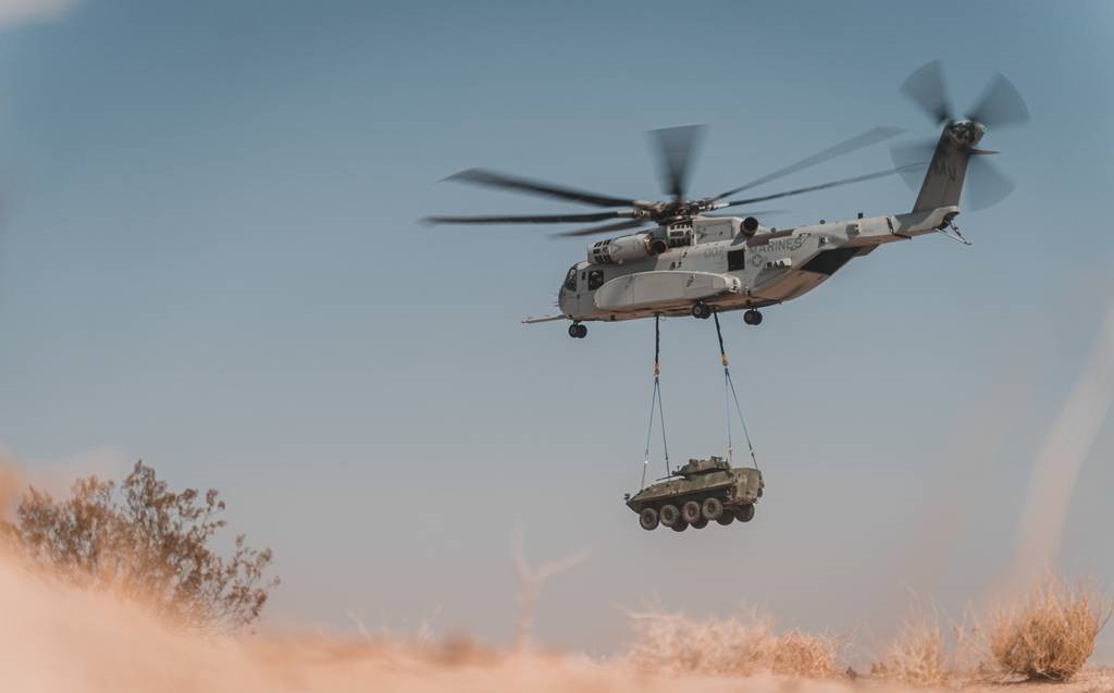 La Marina de EE.UU. autoriza a Sikorsky a iniciar la producción a gran escala de helicópteros CH-53K King Stallion La Marina de EE.UU. autoriza a Sikorsky a iniciar la producción a gran escala de helicópteros CH-53K King Stallion