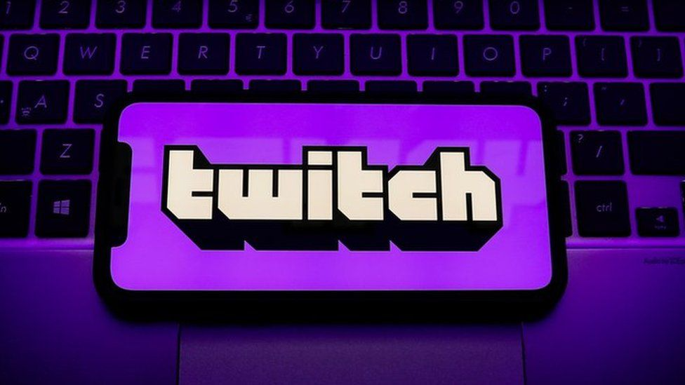 Compra o regala dos suscripciones a Twitch y obtén PC Game Pass como regalo