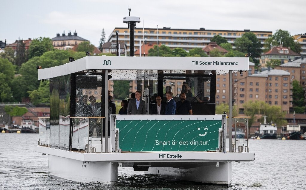 El primer transbordador eléctrico no tripulado de Suecia, MF Estelle, de 1,6 millones de dólares, entra en servicio El primer transbordador eléctrico no tripulado de Suecia, MF Estelle, de 1,6 millones de dólares, entra en servicio