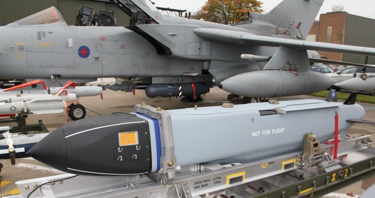 Los rusos han empezado a utilizar armas ligeras para interceptar misiles de crucero Storm Shadow y misiles guiados de precisión GMLRS Los rusos han empezado a utilizar armas ligeras para interceptar misiles de crucero Storm Shadow y misiles guiados de precisión GMLRS