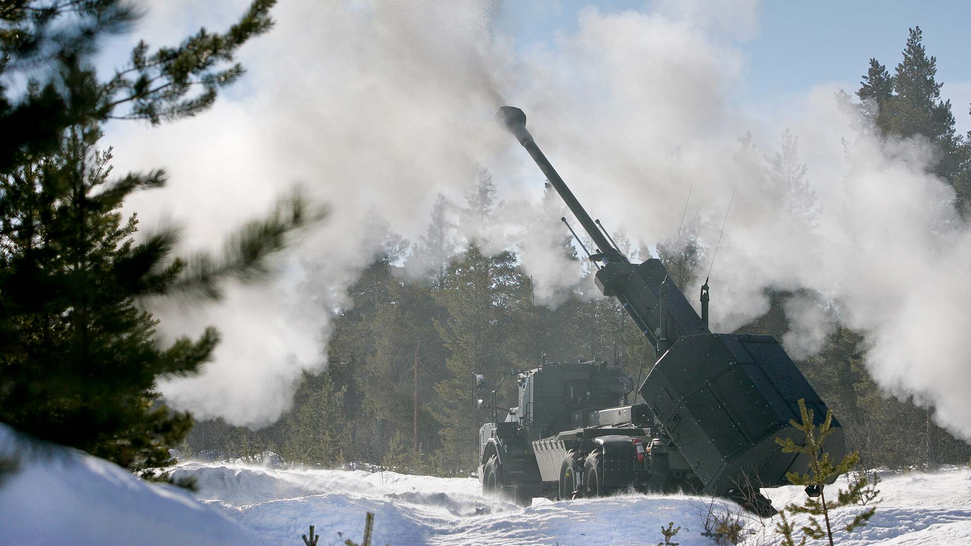 Suecia recibió 48 sistemas de artillería autopropulsada Archer con un alcance de hasta 60 km, algunos de los cuales podrían ser transferidos a Ucrania Suecia recibió 48 sistemas de artillería autopropulsada Archer con un alcance de hasta 60 km, algunos de los cuales podrían ser transferidos a Ucrania