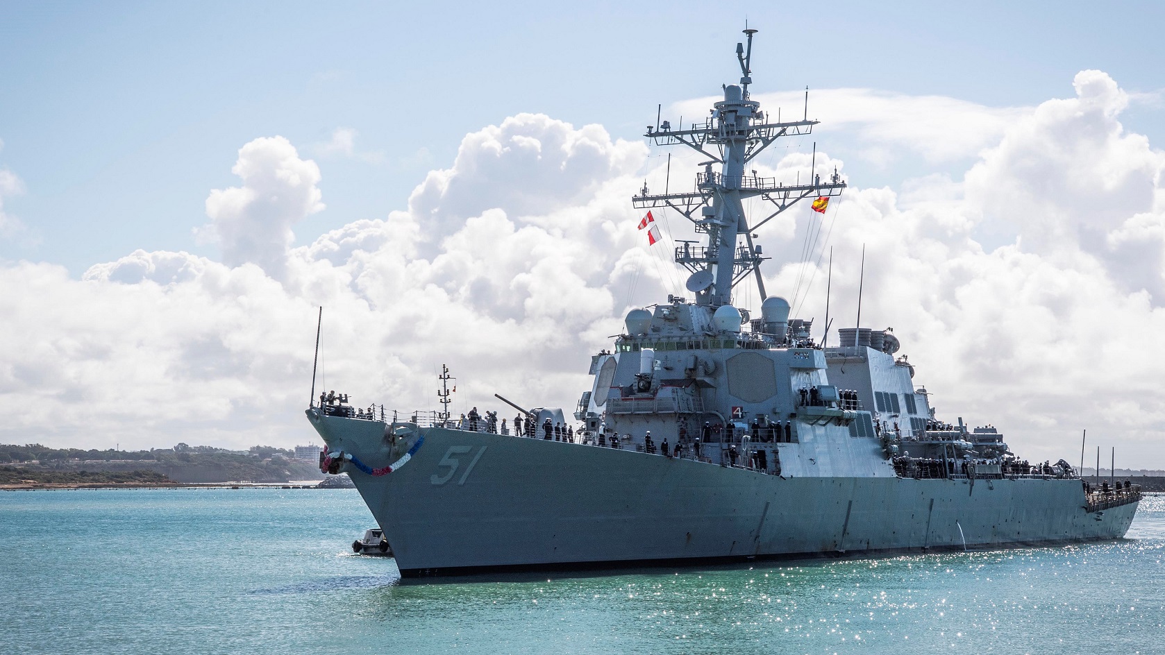 El USS Arleigh Burke permanecerá en la US Navy cinco años más de lo previsto