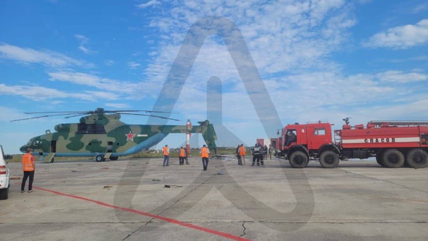 en rusia, el mayor helicóptero del mundo Mi-26 del servicio federal de seguridad cortó el mástil y perdió la cola en rusia, el mayor helicóptero del mundo Mi-26 del servicio federal de seguridad cortó el mástil y perdió la cola