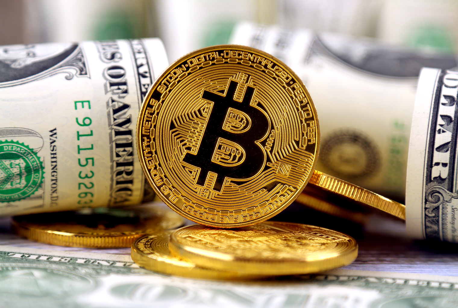 Pizza por 10,000 BTC, gran comisión y compra de criptomonedas del gobierno de los EE. UU.: recuerde las famosas transacciones de Bitcoin durante 13 años