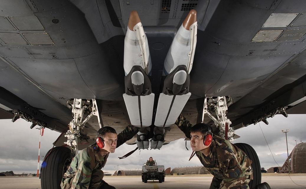 Innovaciones tecnológicas: Ventajas del uso de GBU-39 en el F-15E Desmontaje del GBU-39 SDB: arma pequeña pero potente para el F-15E
