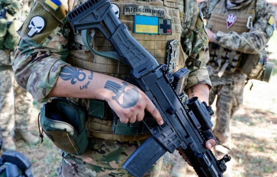 CZ Bren 2 en manos de combatientes extranjeros al servicio de Ucrania CZ Bren 2 visto en la Legión Internacional: qué significa para Ucrania