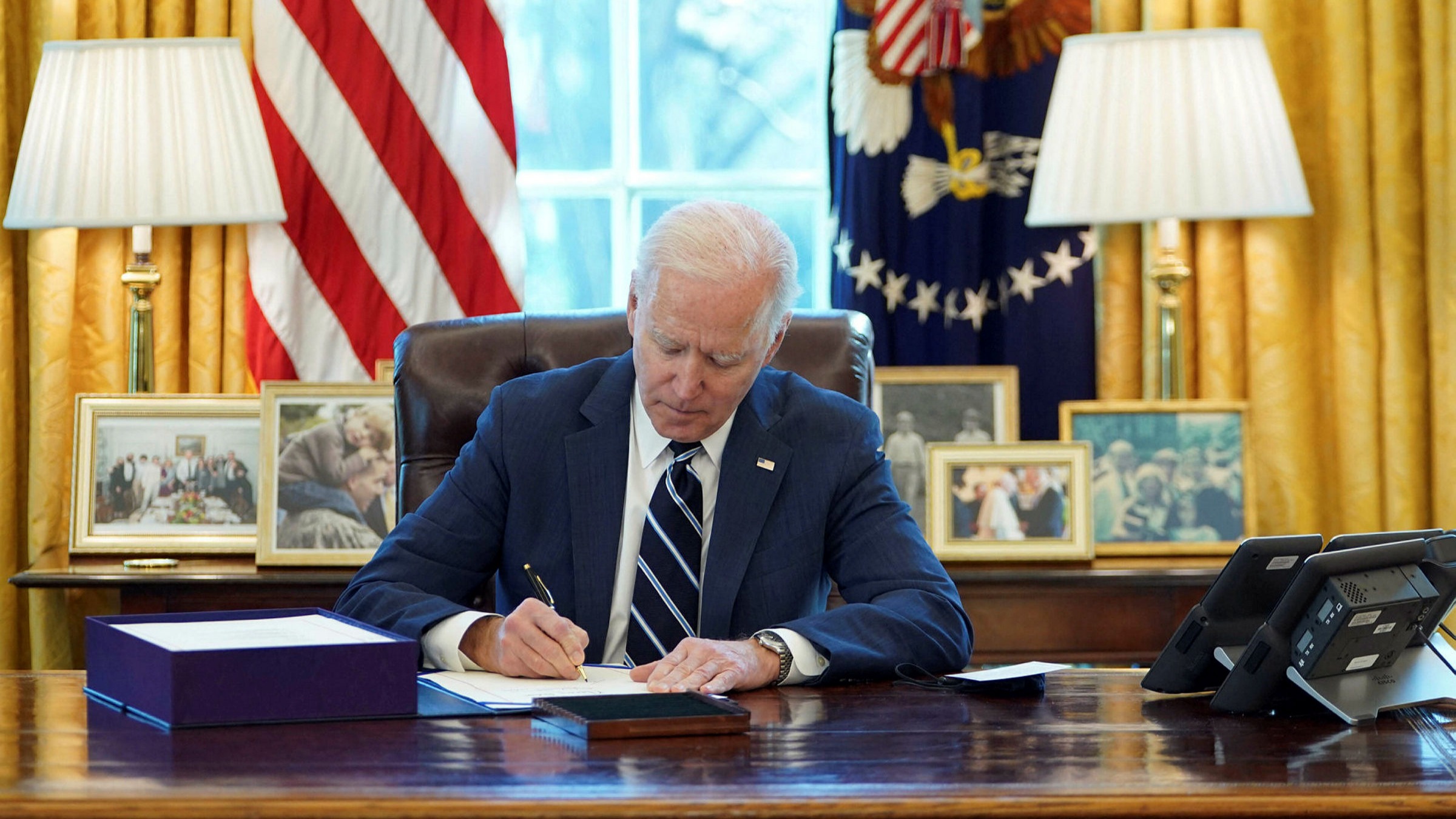 El gobierno de Joe Biden prepara un nuevo paquete de ayuda militar de 800 millones de dólares para Ucrania El gobierno de Joe Biden prepara un nuevo paquete de ayuda militar de 800 millones de dólares para Ucrania