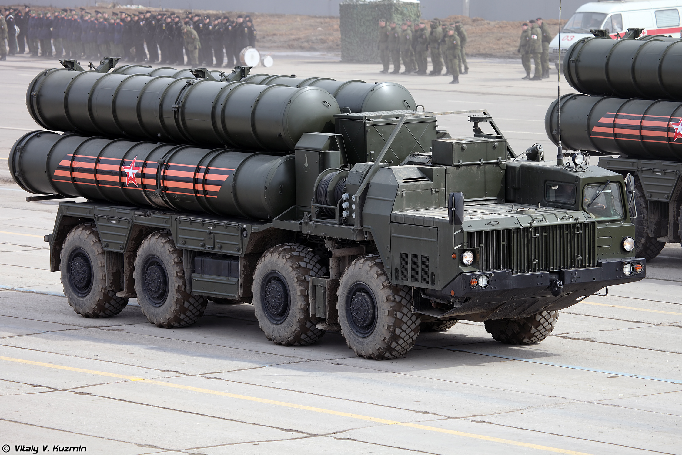 El sistema ruso de defensa antiaérea S-400 "fracasa" en las batallas, ya que incluso las viejas armas occidentales pueden derrotarlo El sistema ruso de defensa antiaérea S-400 "fracasa" en las batallas, ya que incluso las viejas armas occidentales pueden derrotarlo