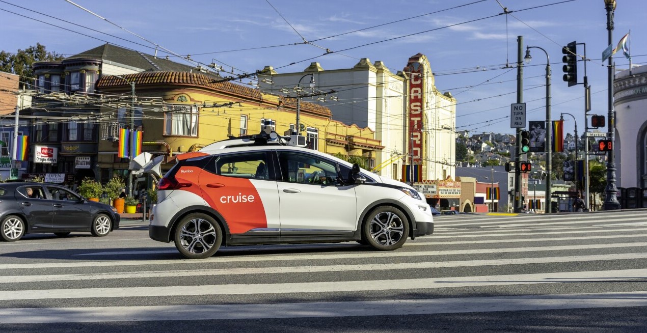 Los taxis autónomos de cruceros bloquearon el tráfico de San Francisco durante horas Los taxis autónomos de cruceros bloquearon el tráfico de San Francisco durante horas