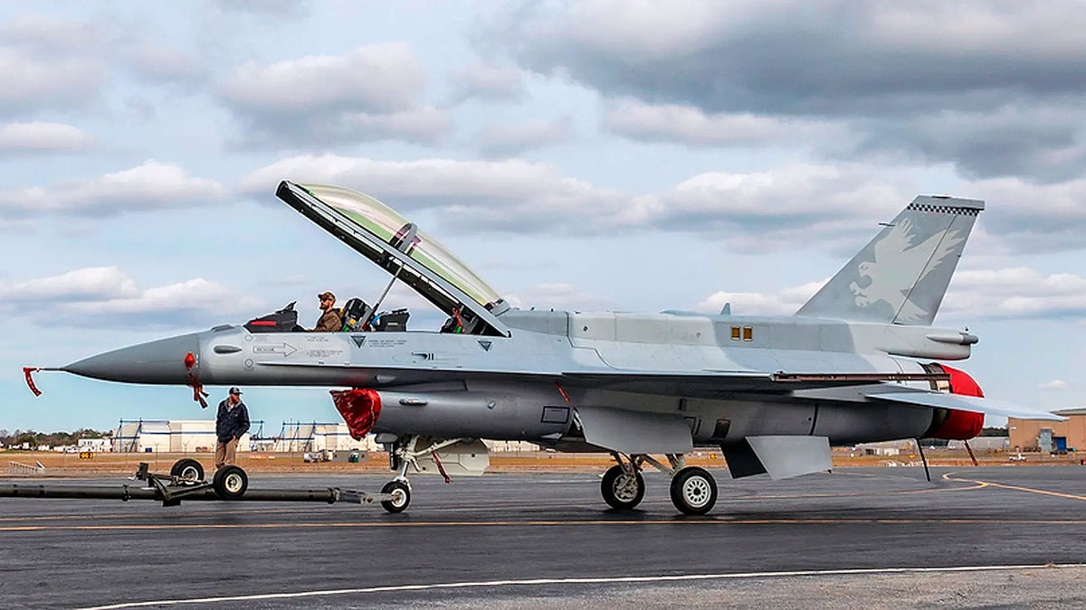 Lockheed Martin ha recibido financiación para construir cazas F-16V Bock 70/72 modernizados para Bulgaria. Lockheed Martin ha recibido financiación para construir cazas F-16V Bock 70/72 modernizados para Bulgaria.