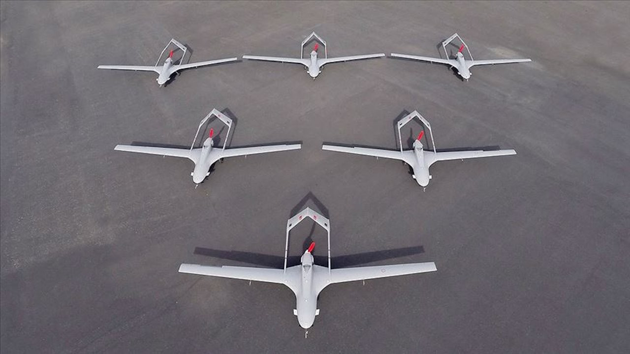 Ayude a destruir a los invasores desde el aire: los voluntarios ucranianos recolectan 500 mil millones de UAH para tres Bayraktar TB2 para las Fuerzas Armadas de Ucrania Ayude a destruir a los invasores desde el aire: los voluntarios ucranianos recolectan 500 mil millones de UAH para tres Bayraktar TB2 para las Fuerzas Armadas de Ucrania