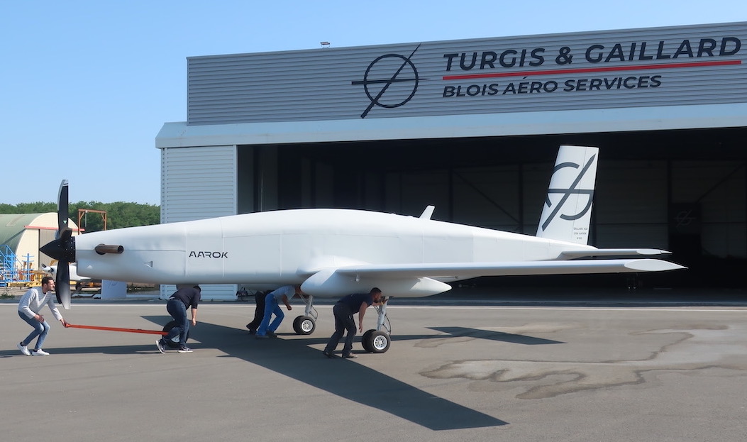 Turgis & Gaillard presentará un prototipo del mayor dron de ataque y reconocimiento de la historia de Francia, capaz de transportar hasta 3 toneladas de carga útil. Turgis & Gaillard presentará un prototipo del mayor dron de ataque y reconocimiento de la historia de Francia, capaz de transportar hasta 3 toneladas de carga útil.