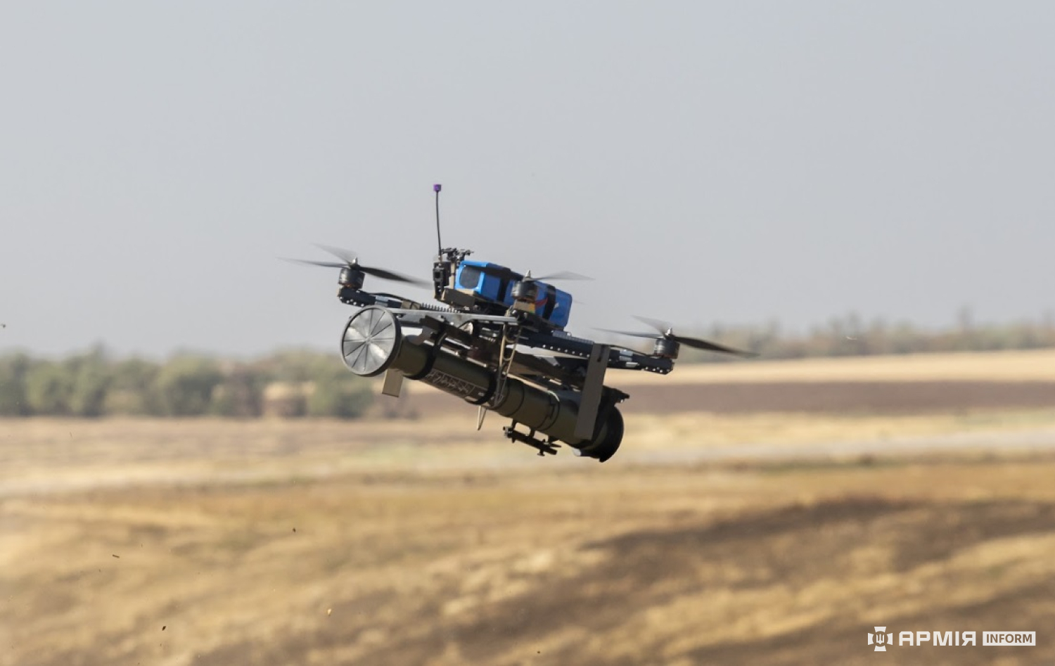 El poder de fuego de los drones: Cómo los Queen Hornets utilizan el Bulspike-AP Queen Hornets: Drones con capacidades de lanzagranadas anti-tanque Bulspike-AP