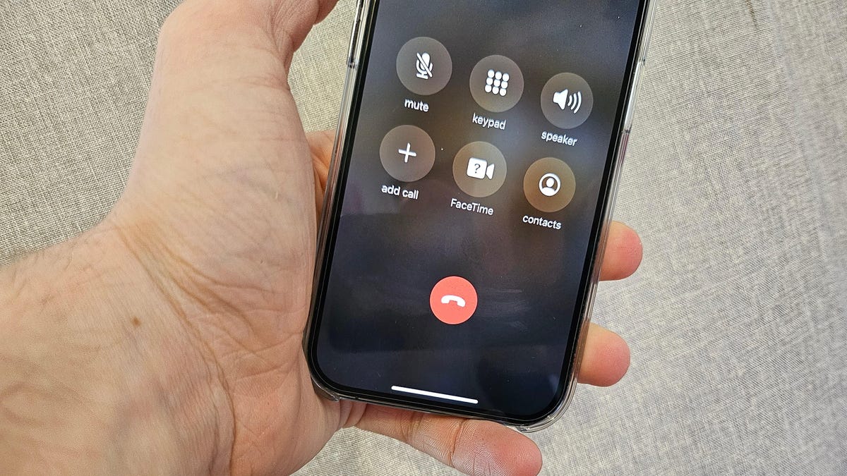 Este mundo nunca volverá a ser el mismo: Apple ha cambiado la ubicación del botón de finalizar llamada en iOS 17 Este mundo nunca volverá a ser el mismo: Apple ha cambiado la ubicación del botón de finalizar llamada en iOS 17