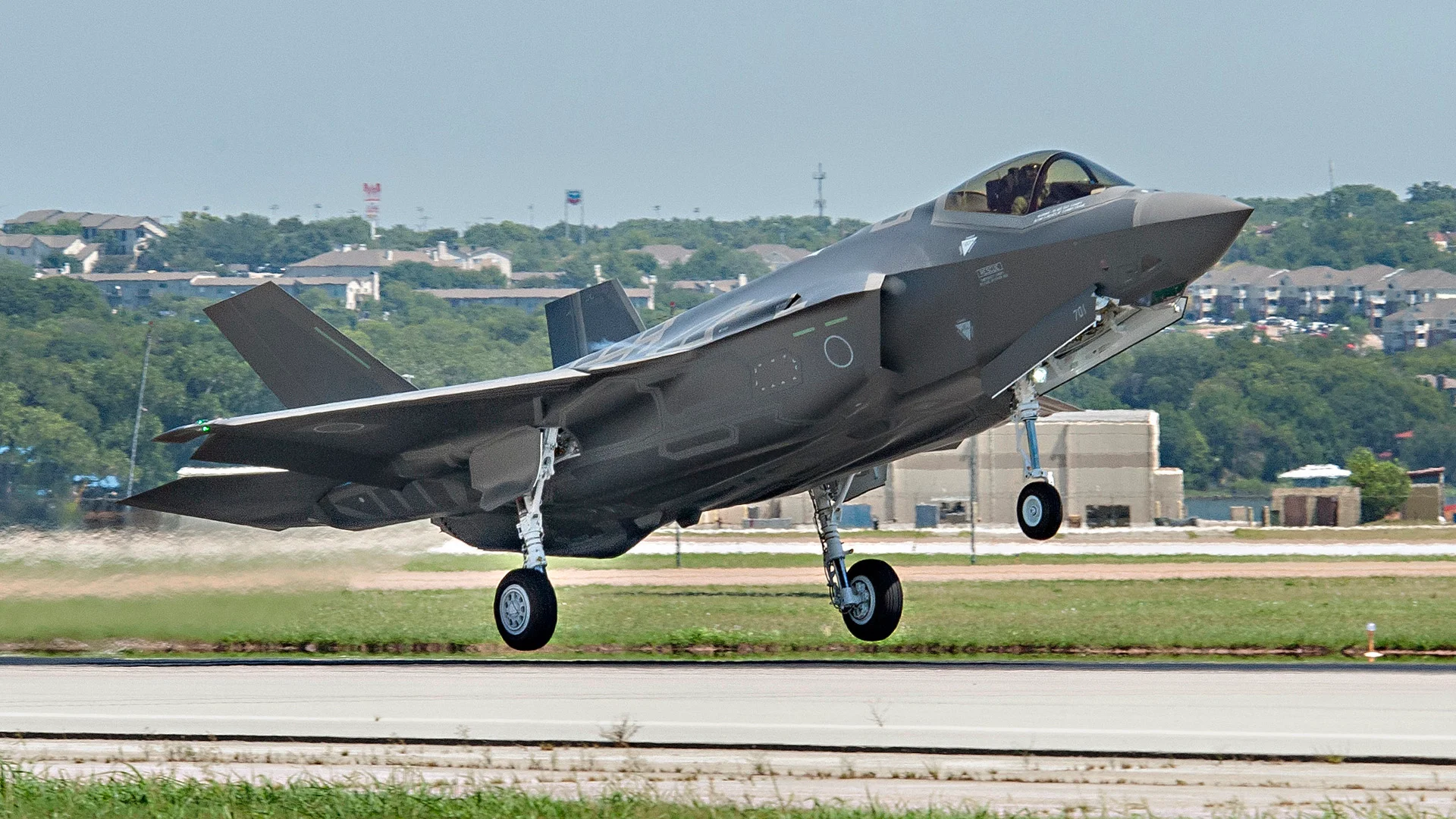 Japón quiere comprar 15 cazas de quinta generación F-35A y F-35B Lightning II por más de 1.600 millones de dólares Japón quiere comprar 15 cazas de quinta generación F-35A y F-35B Lightning II por más de 1.600 millones de dólares