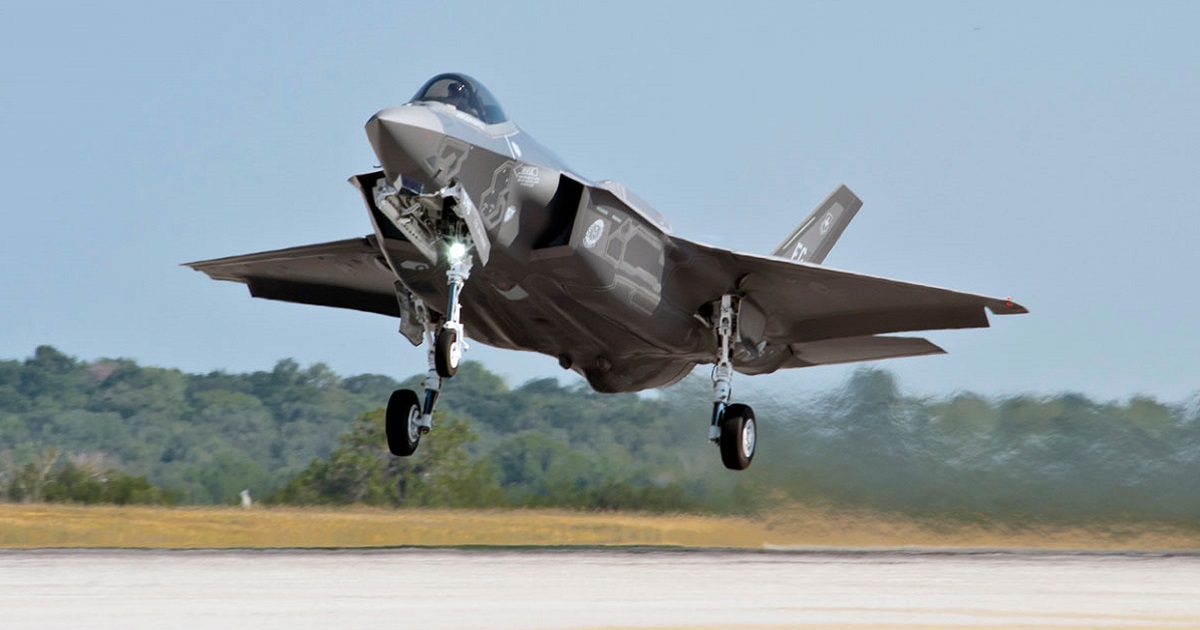 El caza de quinta generación F-35A Lightning II se estrelló en la base aérea de Hill, en Estados Unidos El caza de quinta generación F-35A Lightning II se estrelló en la base aérea de Hill, en Estados Unidos