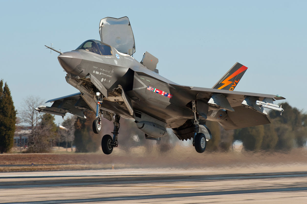 Lockheed Martin podrá reanudar las ventas de cazas F-35 Lightning II después de que Pratt & Whitney solucione el problema en los motores F135 Lockheed Martin podrá reanudar las ventas de cazas F-35 Lightning II después de que Pratt & Whitney solucione el problema en los motores F135