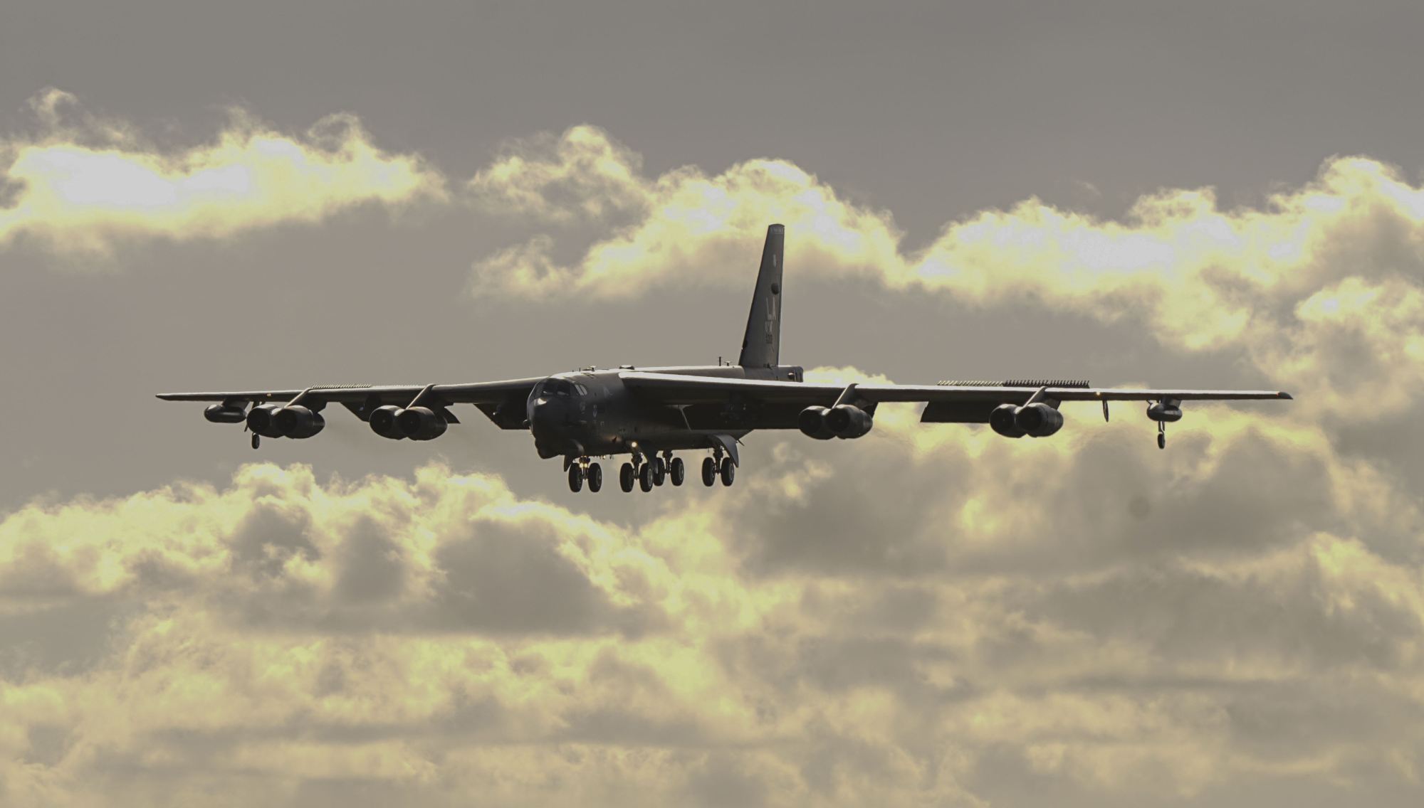 La Fuerza Aérea de EE.UU. envió bombarderos nucleares B-52H a la zona donde Rusia lanzó misiles supersónicos SS-N-22 Sunburn La Fuerza Aérea de EE.UU. envió bombarderos nucleares B-52H a la zona donde Rusia lanzó misiles supersónicos SS-N-22 Sunburn