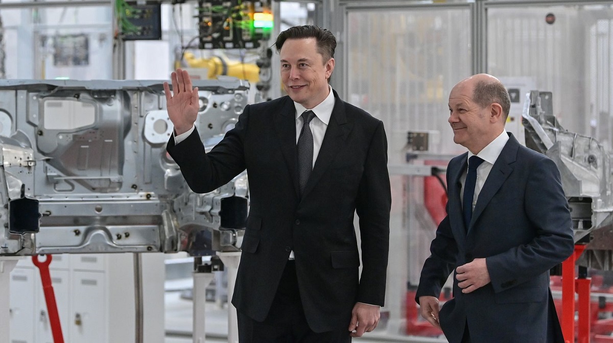 Tesla convertirá la Gigafactoría de Berlín-Brandeburgo en el mayor fabricante de automóviles de Alemania, capaz de producir un millón de vehículos eléctricos al año Tesla convertirá la Gigafactoría de Berlín-Brandeburgo en el mayor fabricante de automóviles de Alemania, capaz de producir un millón de vehículos eléctricos al año