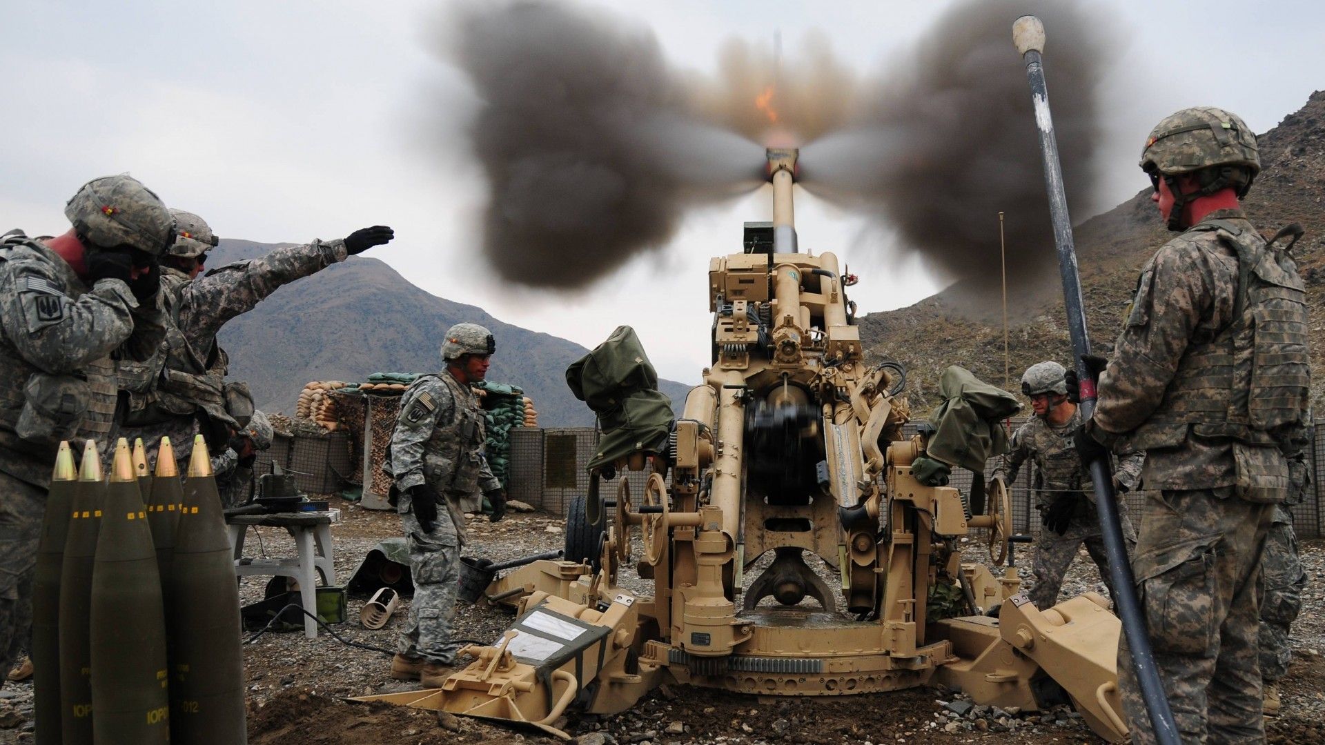 Las AFU muestran por primera vez en acción el obús M777 con GPS, que puede disparar proyectiles de alta precisión M982 Excalibur y PGK M1156 Las AFU muestran por primera vez en acción el obús M777 con GPS, que puede disparar proyectiles de alta precisión M982 Excalibur y PGK M1156