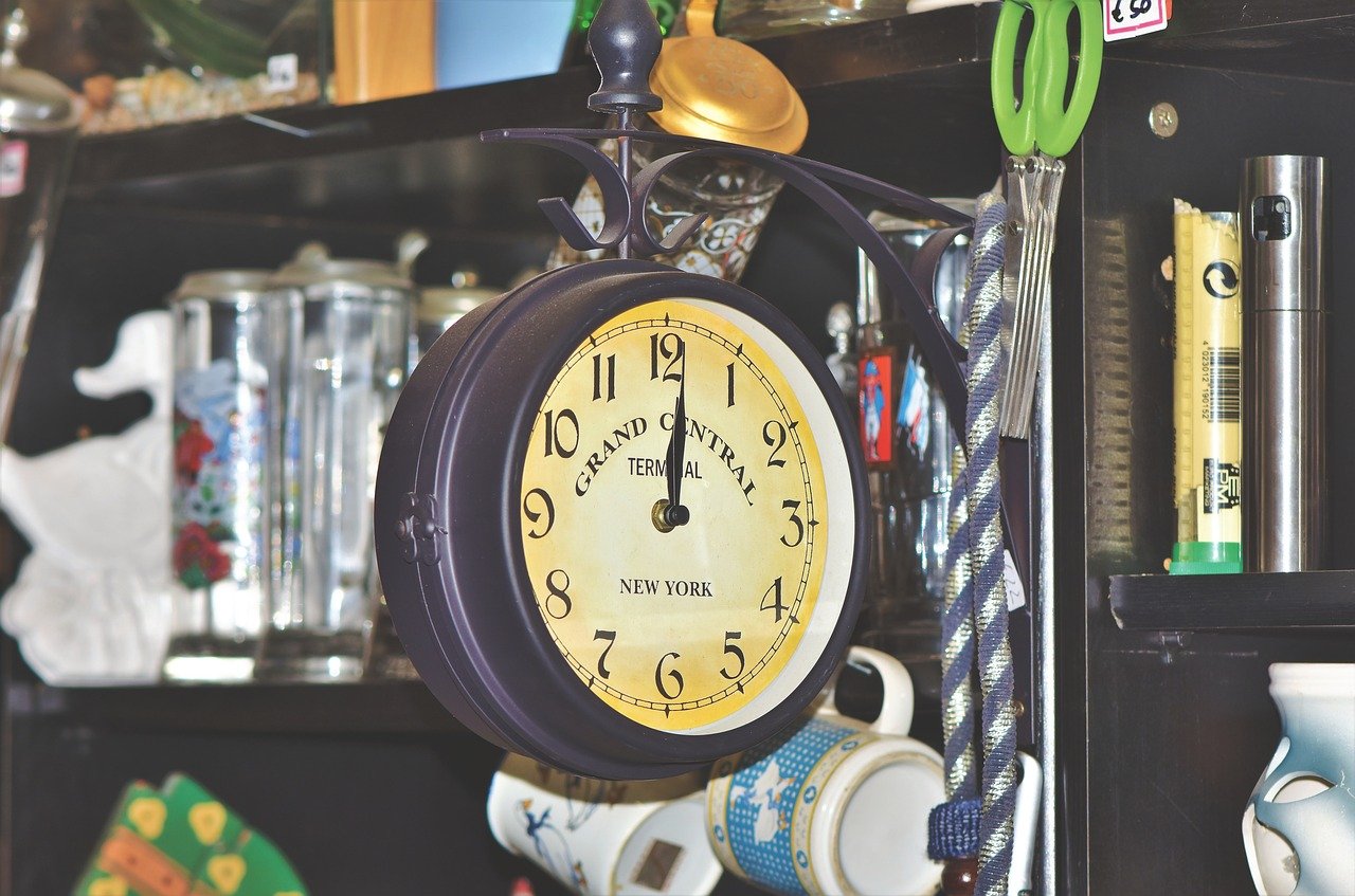 AI enseñada a determinar la hora con las manecillas del reloj AI enseñada a determinar la hora con las manecillas del reloj