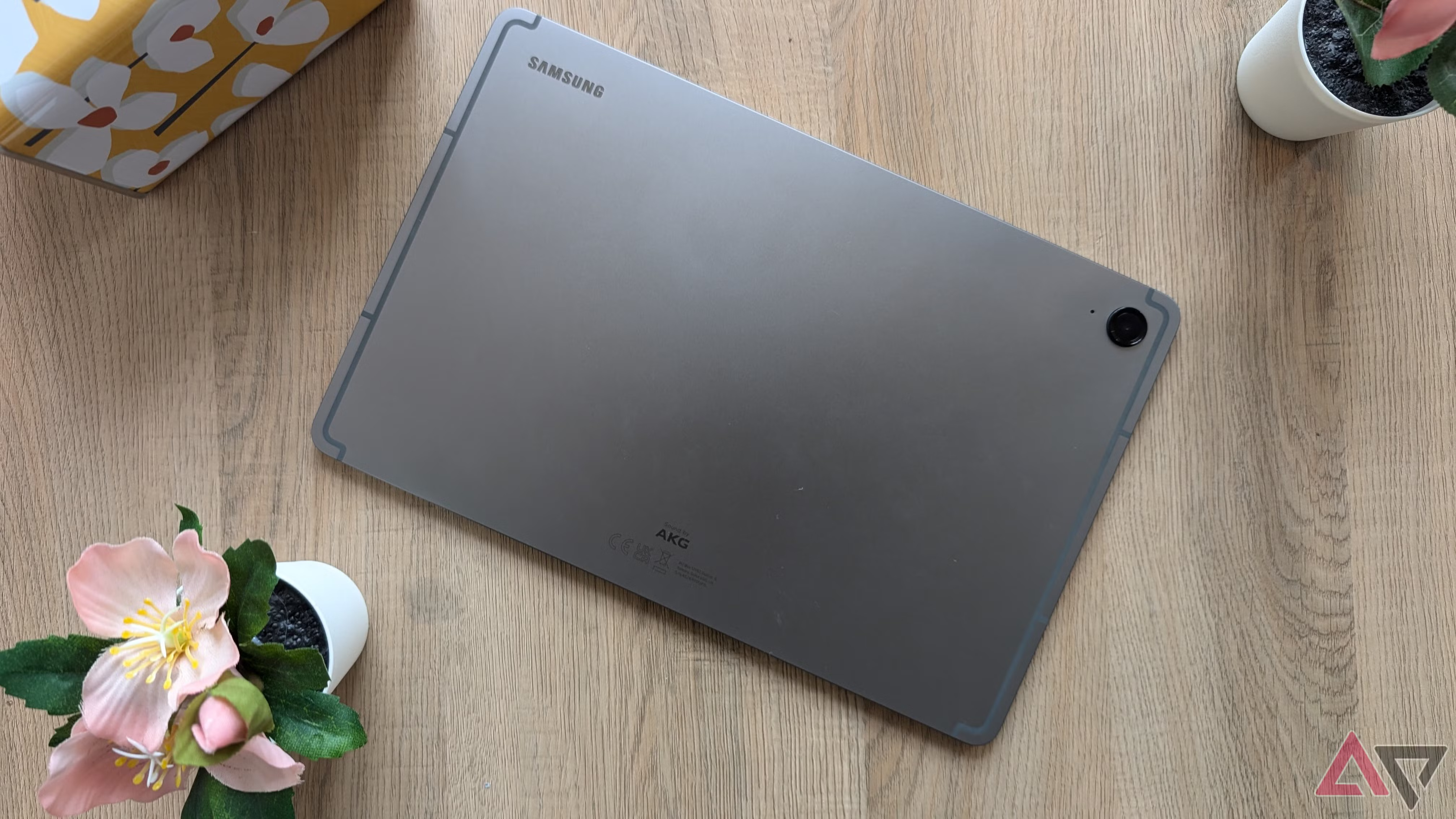 Actualización de Samsung: One UI 7 estable para Galaxy Tab S9 FE este verano Samsung planea lanzar One UI 7 para Galaxy Tab S9 FE en verano