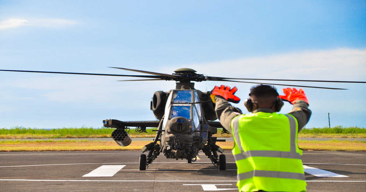 Filipinas recibe dos helicópteros T129 ATAK de Turquía Filipinas recibe dos helicópteros T129 ATAK de Turquía