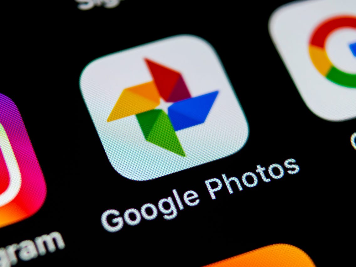 Google Fotos empezó a corromper fotos antiguas en masa Google Fotos empezó a corromper fotos antiguas en masa