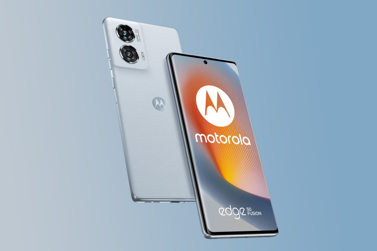 Motorola Edge 50 Fusion presentado: pantalla OLED de 144Hz, chip Snapdragon 7s Gen 2, protección IP68 y carga TurboPower de 68W. Motorola Edge 50 Fusion presentado: pantalla OLED de 144Hz, chip Snapdragon 7s Gen 2, protección IP68 y carga TurboPower de 68W.