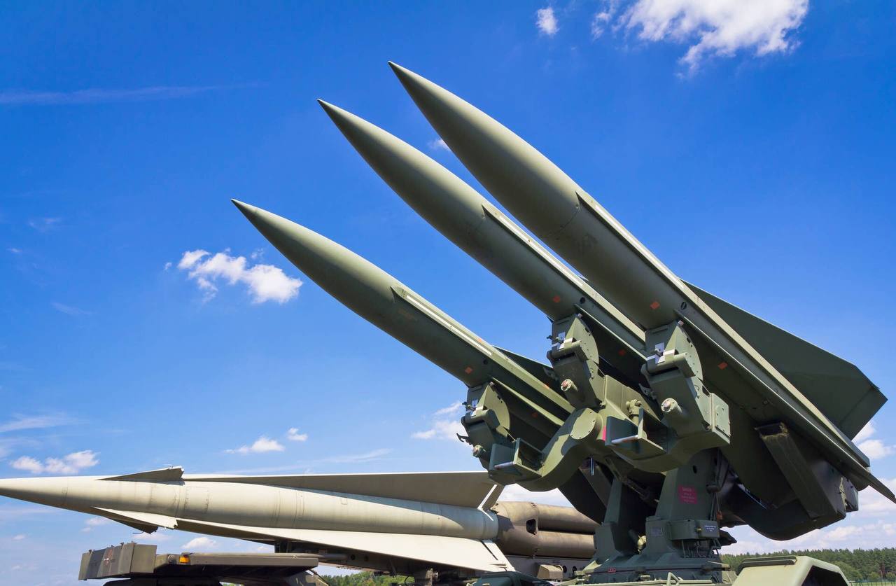 España entregará a Ucrania una batería de defensa antiaérea HAWK con seis lanzadores España entregará a Ucrania una batería de defensa antiaérea HAWK con seis lanzadores