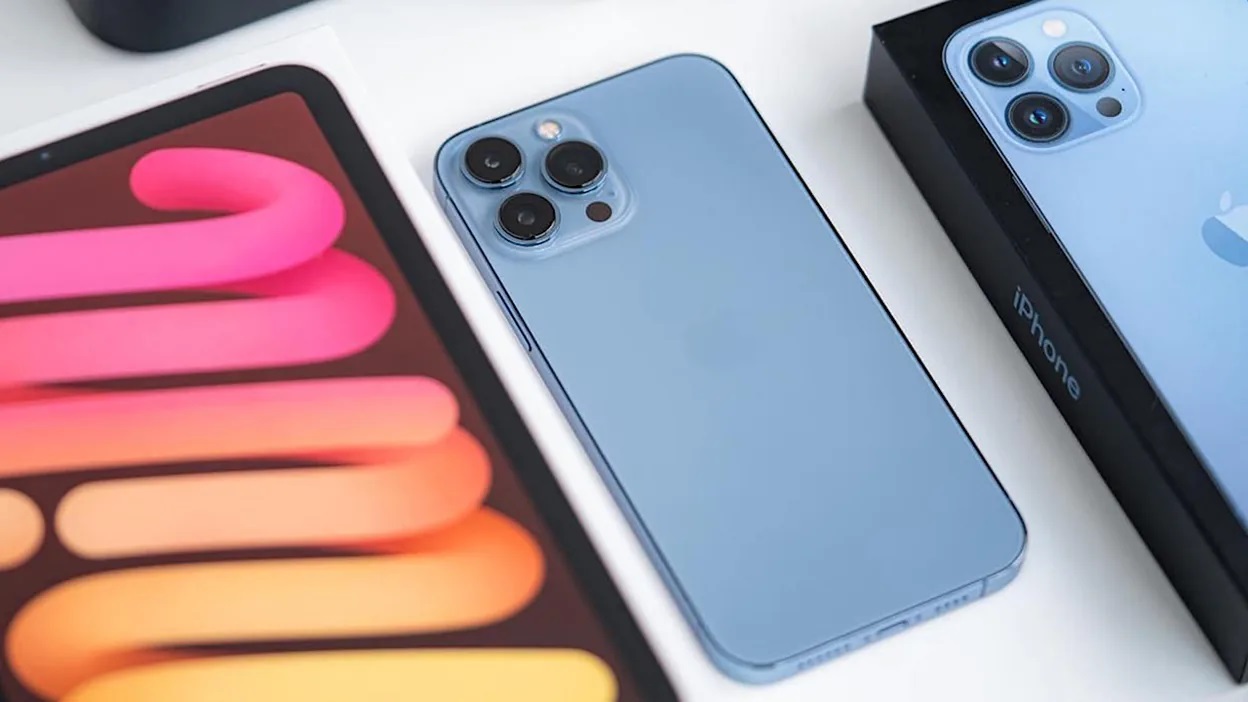 La demanda superó las expectativas: Apple aumenta la producción de los teléfonos inteligentes iPhone 13 Pro y iPhone 13 Pro Max La demanda superó las expectativas: Apple aumenta la producción de los teléfonos inteligentes iPhone 13 Pro y iPhone 13 Pro Max
