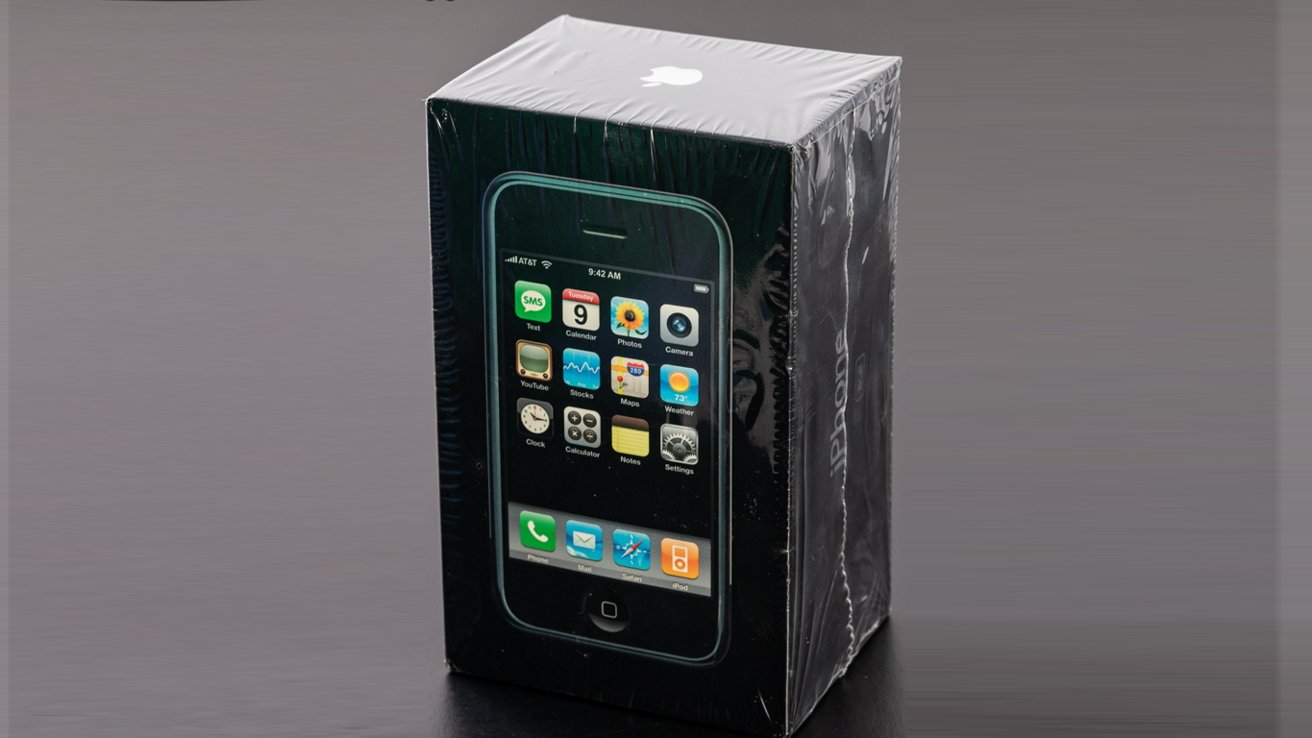 Nunca usado, en una caja sellada: el primer iPhone vendido en subasta por 50.000 dólares Nunca usado, en una caja sellada: el primer iPhone vendido en subasta por 50.000 dólares